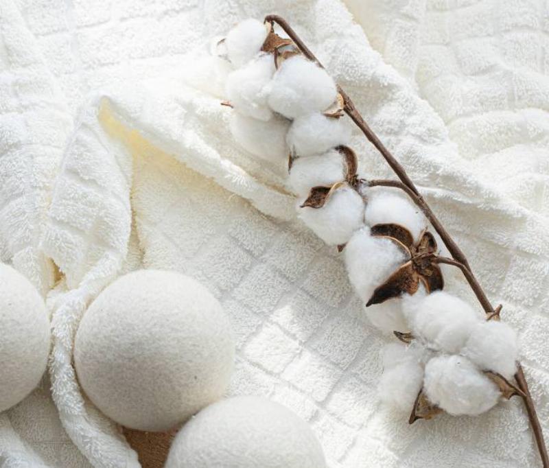 Các chất liệu phổ biến dùng làm khẩu trang vải như cotton, lụa, sợi tre, polyester