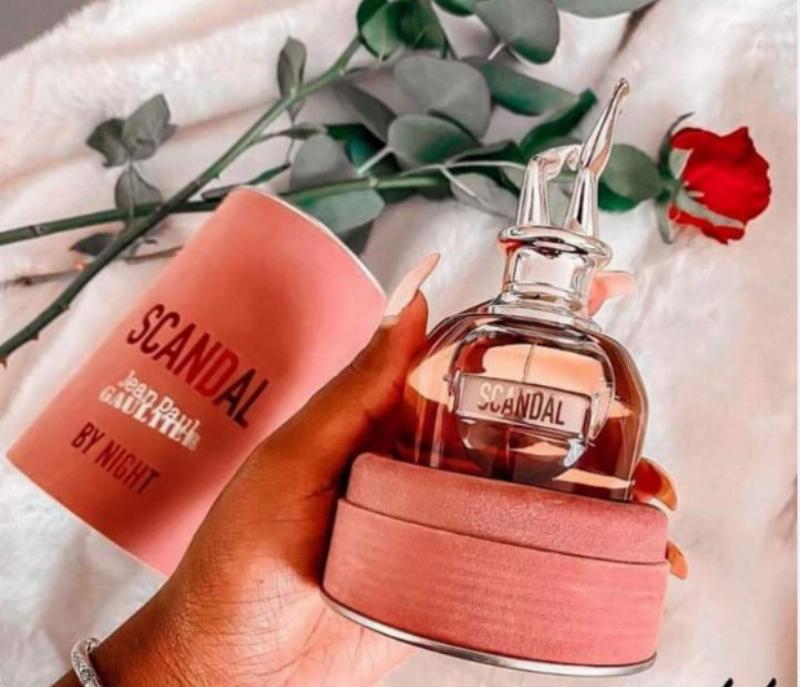 cách-sử-dụng-nước-hoa-scandal-nữ-hiệu-quả
