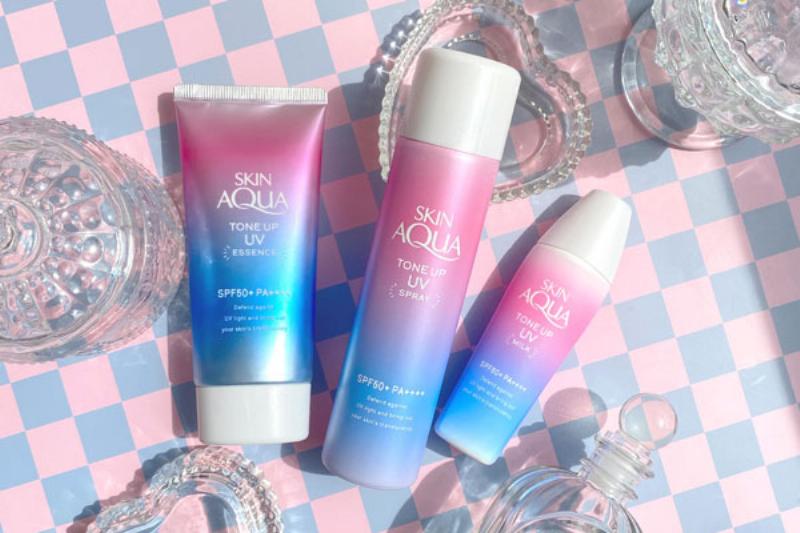 Giá Kem Chống Nắng Skin Aqua