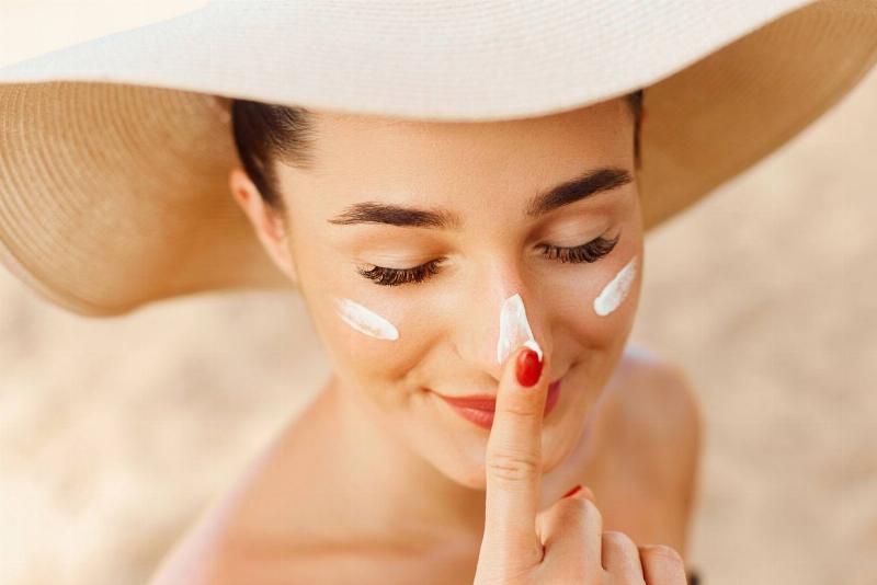 Kem chống nắng cho trẻ em: Những câu hỏi thường gặp