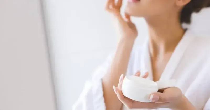 Lợi ích của kem dưỡng da ban đêm