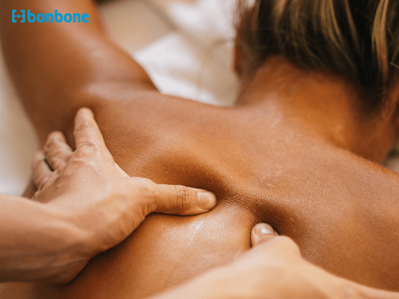 massage-thu-gian-bien-ca