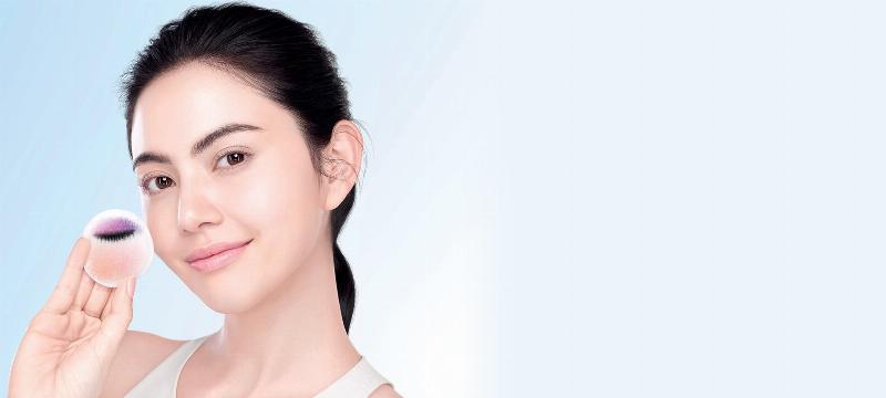 Nước tẩy trang Loreal làm sạch da