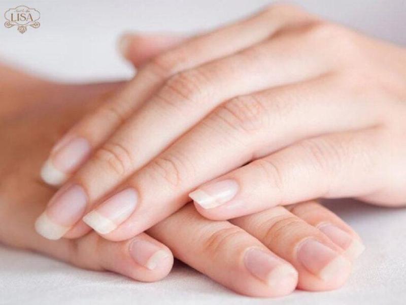 Hướng dẫn chi tiết cách sơn móng tay màu thạch tại nhà đơn giản nhất