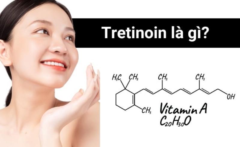 Hình ảnh một người đang thoa kem chống nắng vật lý lên vùng da nhạy cảm (ví dụ: má ửng đỏ hoặc da em bé), thể hiện sự nhẹ nhàng, lành tính