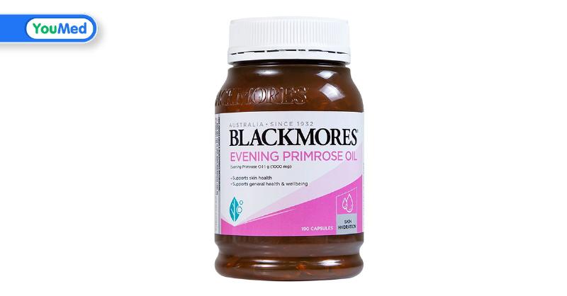 Hình minh họa các lưu ý quan trọng khi uống tinh dầu hoa anh thảo Blackmore: uống với nước, bảo quản đúng chỗ.