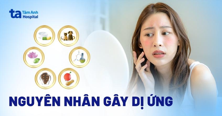 Hình ảnh minh họa các biện pháp phòng tránh thuốc mê dạng xịt ở nơi công cộng, thể hiện sự cảnh giác và tự bảo vệ