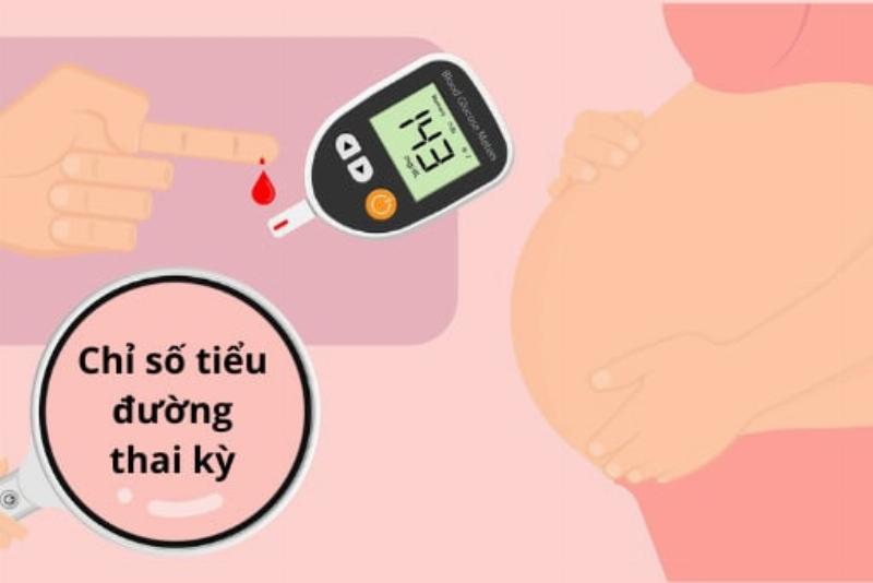 Một nhà khoa học đang xem xét mẫu bỉm trong phòng thí nghiệm để kiểm tra độ an toàn và thành phần